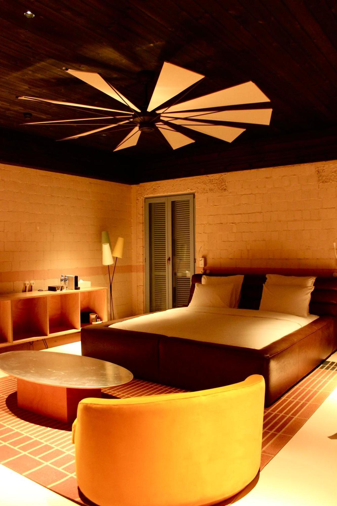 Rooms Hotel Batumi Exterior foto